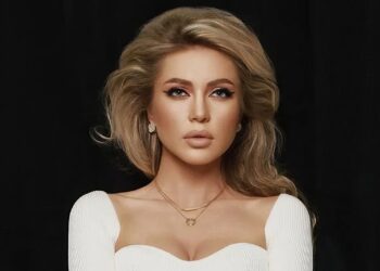 Алина Чеботарь