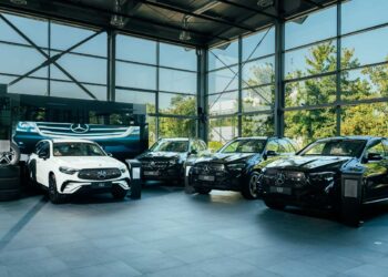 Открытие нового ДИЛЕРСКОГО ЦЕНТРА MERCEDES-BENZ в Кишиневе